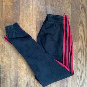 BRANDY MELVILLE/ JOHN GALT BLACK ROSE SWEATPANTS.